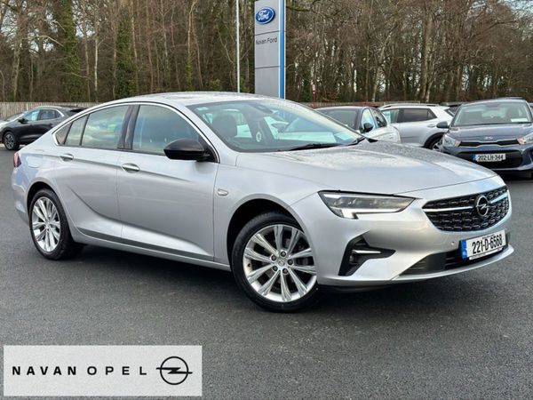 Opel Insignia Hatchback, Diesel, 2022, Grey