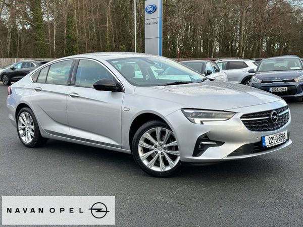 Opel deals insignia electric