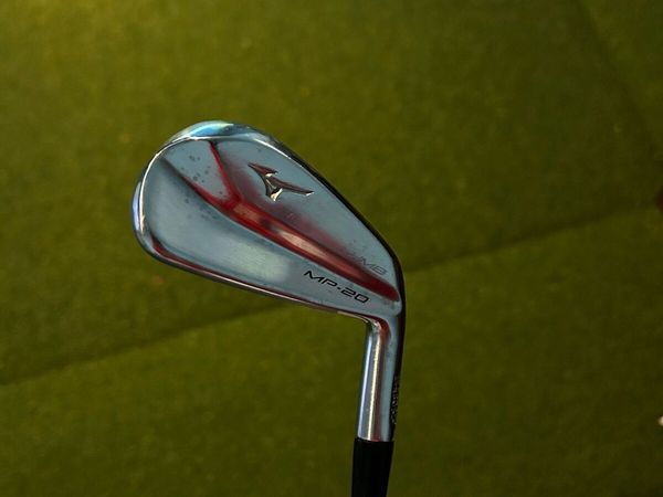 Mizuno 48 2025