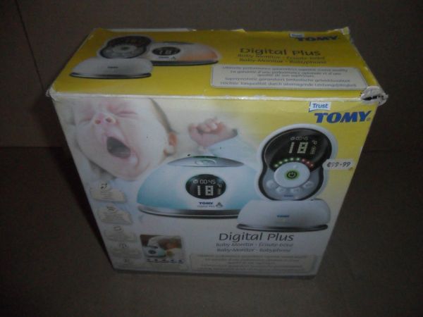 Tomy digital store plus baby monitor