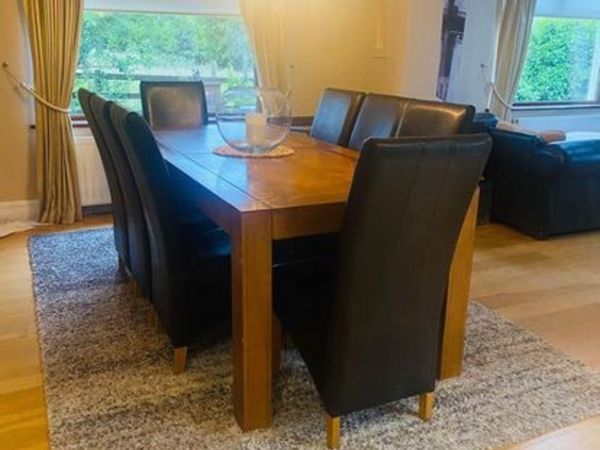 Mushroom table and discount chairs for sale