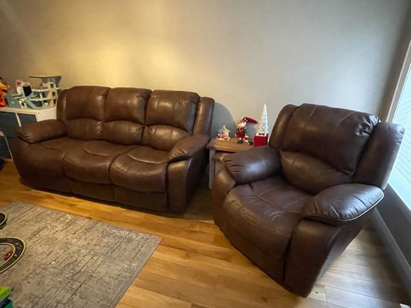 Leather sofa recliner sale hot sale