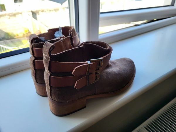 Real on sale suede boots