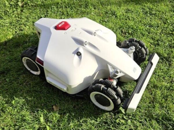 Croom lawnmowers best sale