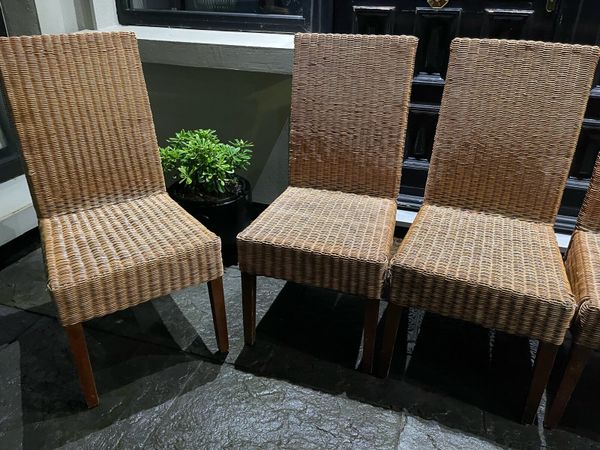 Pier 1 best sale wicker dining chairs