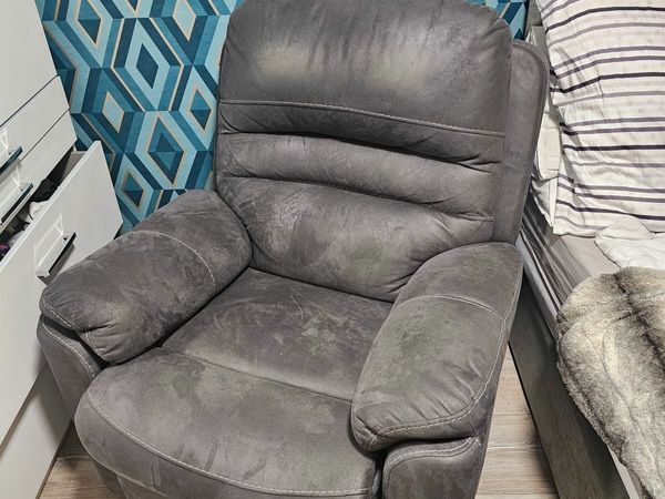 Recliner for sale in Co. Wexford for 350 on DoneDeal