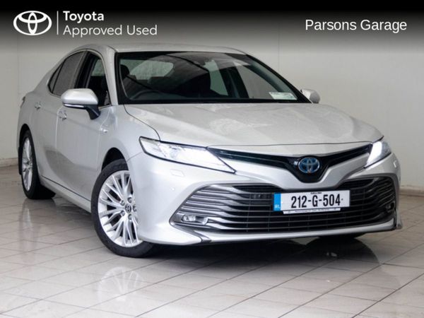 Toyota Camry Saloon, Hybrid, 2021, Grey