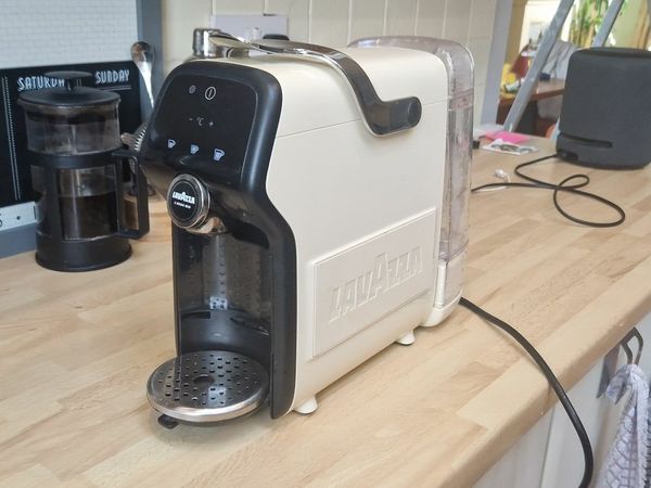 Aeg lavazza coffee outlet machine