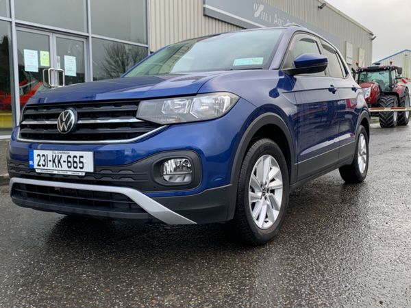 Volkswagen T-CROSS SUV, Petrol, 2023, Blue