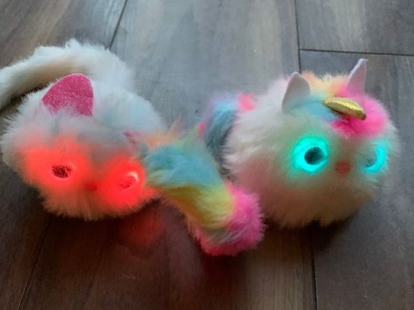 Pomsies hotsell toy cat