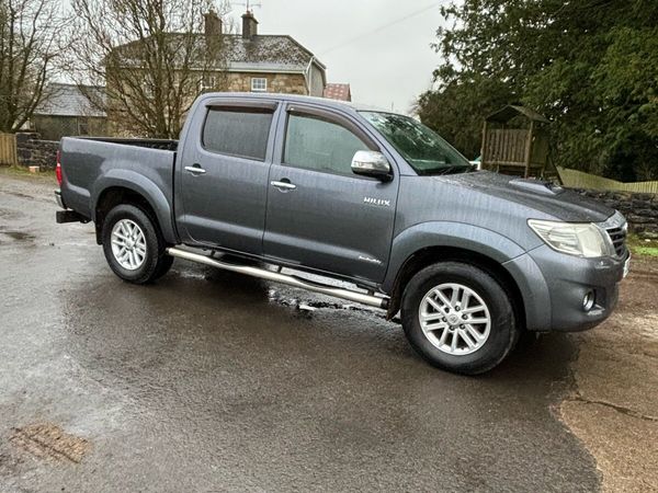 Toyota Hilux Pick Up, Diesel, 2012, Grey