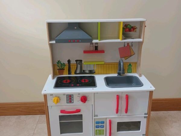 Done deal hot sale toy kitchen