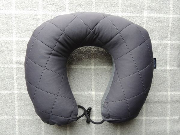 Nike best sale neck pillow