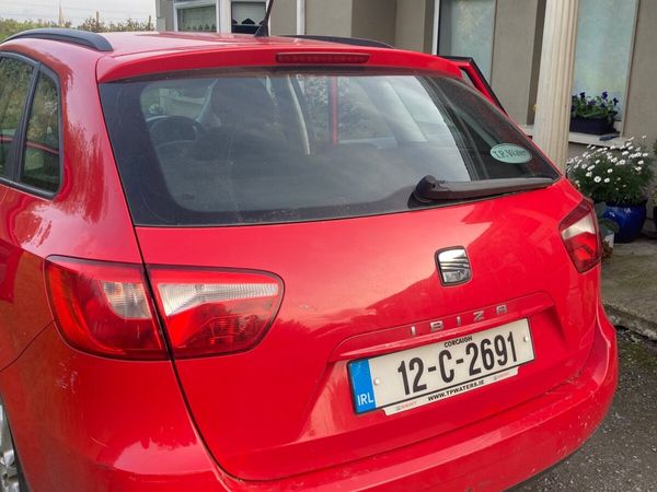 SEAT Ibiza Estate, Diesel, 2012, Red