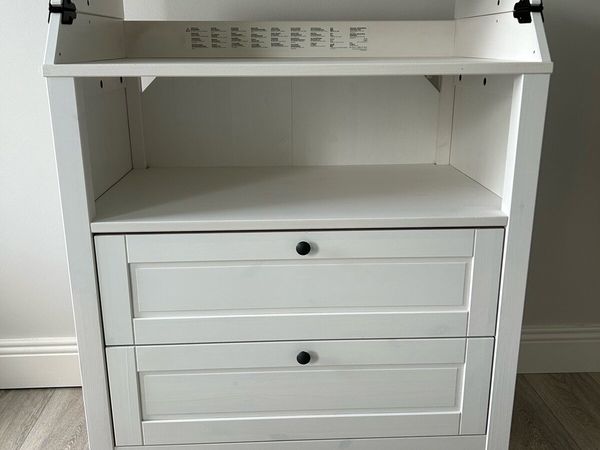 Change table with drawers 2024 gumtree