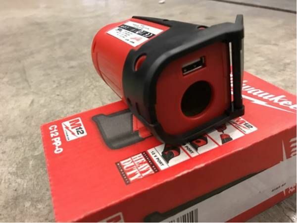 Milwaukee m12 power discount port