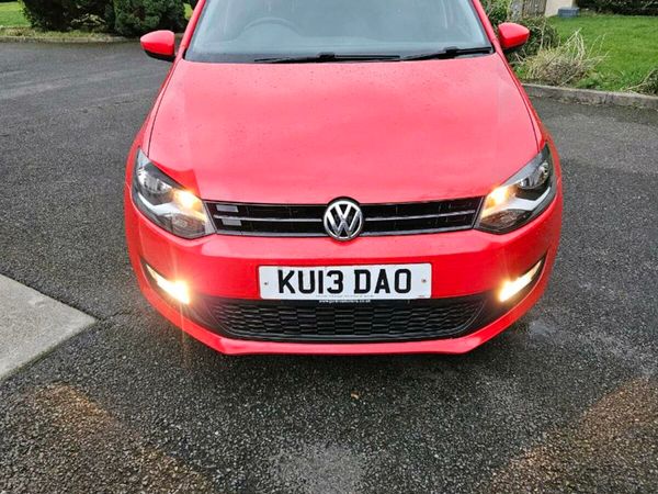 Volkswagen Polo Hatchback, Petrol, 2013, Red