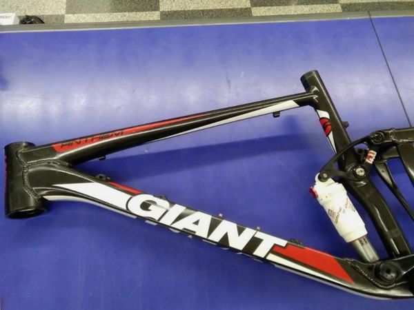 GIANT ANTHEM 4.0 Mountain Bike Frame Size 39 for sale in Co