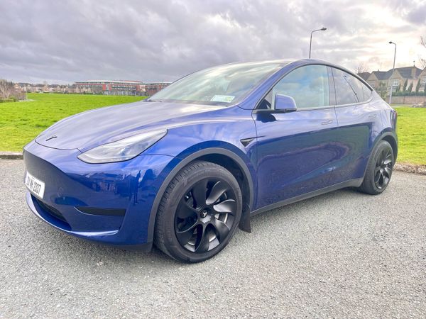 Tesla Model Y MPV, Electric, 2023, Blue