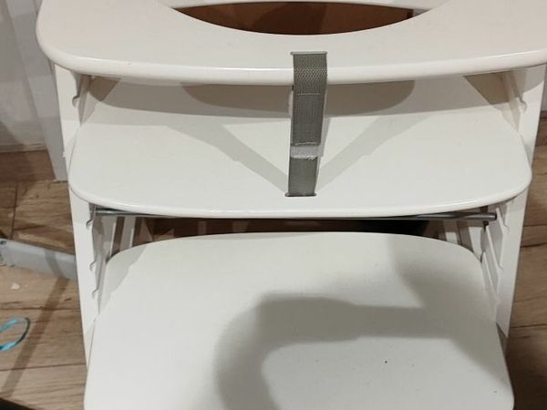Done deal high discount chair