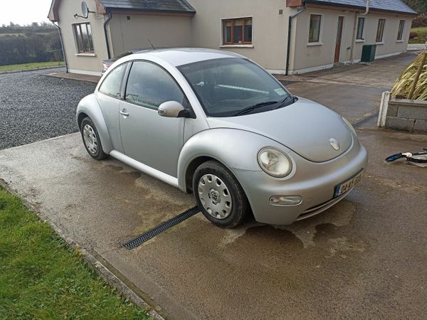 Volkswagen Beetle Hatchback, Petrol, 2004, Silver