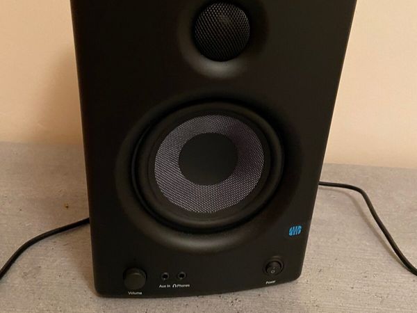 Monitor store audio dealers