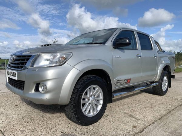 Toyota Hilux Pick Up, Diesel, 2012, Silver