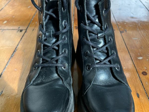 Fly boots size 6 on sale sale