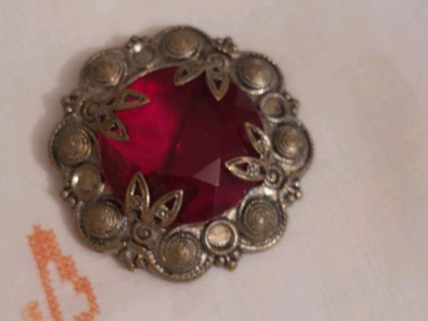 Old brooches for sale new arrivals