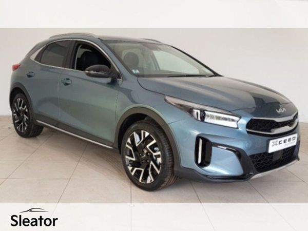 Kia XCeed SUV, Hybrid, 2025, 