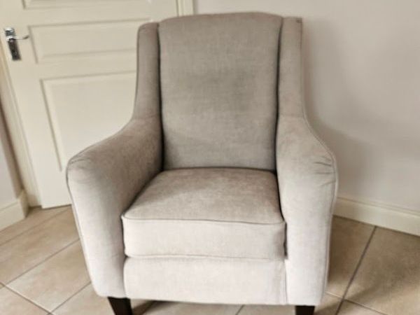 Donedeal armchair discount