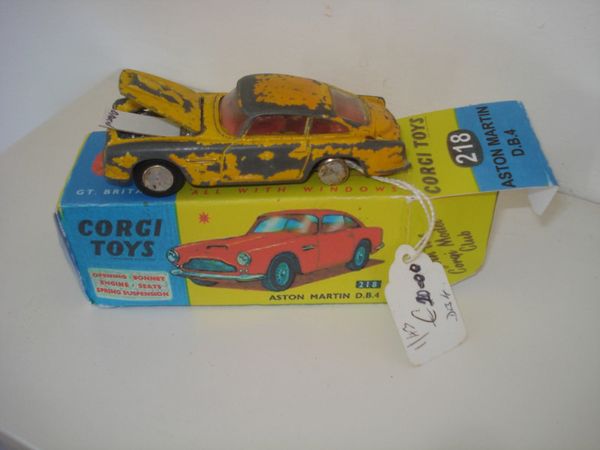 Old corgi on sale toys