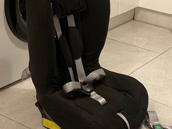 Britax two outlet way elite pret