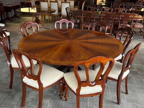 Done deal store dining room chairs