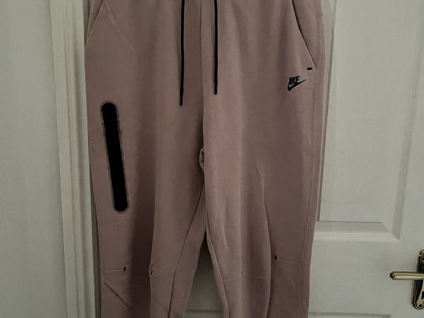 Tan nike outlet tracksuit