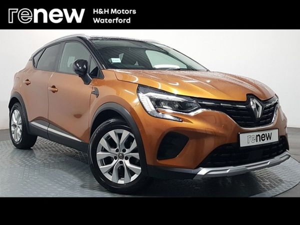 Renault Captur Hatchback, Petrol, 2021, Orange