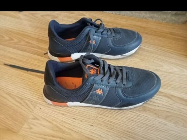 Boys adidas trainers size hot sale 6