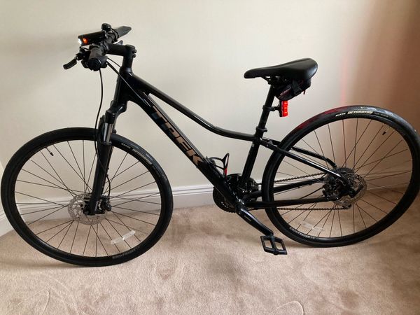 Trek Women Dual Sport 3 Hybrid bike size S M for sale in Co. Cork