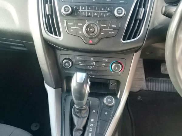 Ford Focus Hatchback, Diesel, 2016, Grey