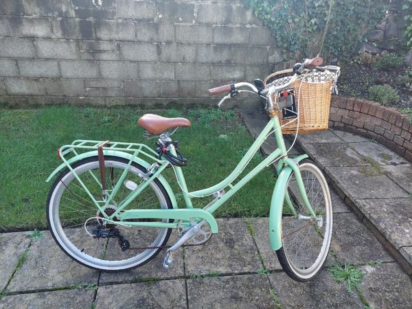 Dawes ladies bike online with basket