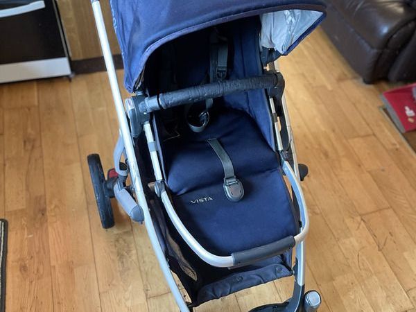 Done deal best sale uppababy vista