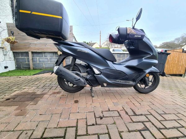 Honda 125 discount scooter for sale