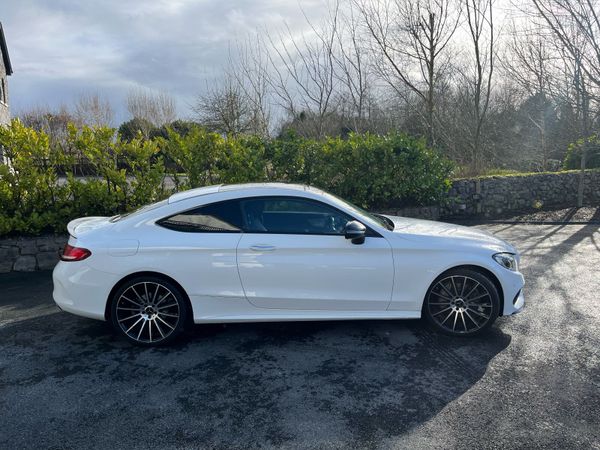 Mercedes-Benz C-Class Coupe, Diesel, 2018, White