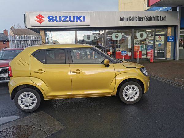 Suzuki Ignis Hatchback, Petrol, 2021, Yellow