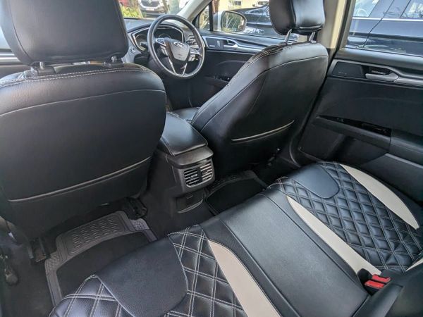 Ford Mondeo Hatchback, Diesel, 2017, Grey