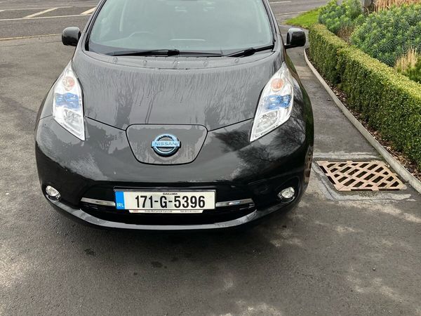 Nissan Leaf Hatchback, Electric, 2017, Black