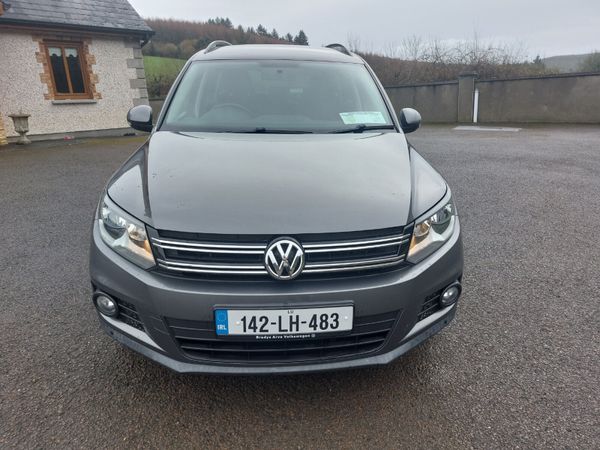 Volkswagen Tiguan SUV, Diesel, 2014, Grey