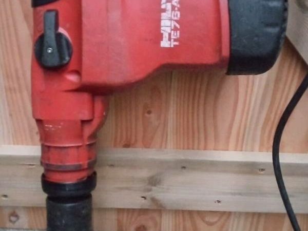 Hilti te76 hammer drill price hot sale