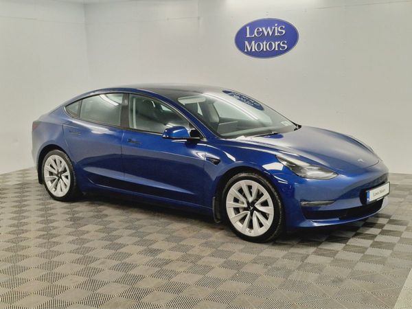 Tesla MODEL 3 Saloon, Electric, 2021, Blue