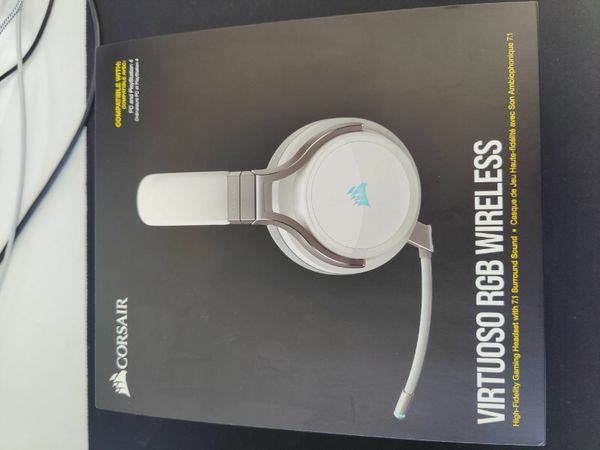 Corsair best sale headset rgb